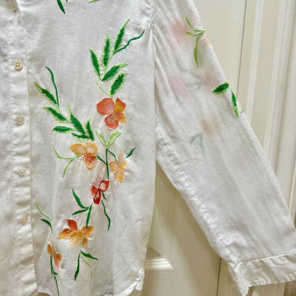 J.Jill 100% Linen Embroidery Shirt Blouse Women's Size S White Floral Button Up - Picture 5 of 16